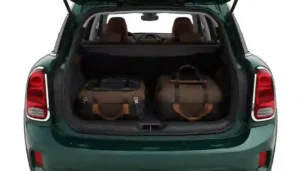 Mini Countryman C boot space and luggage capacity
